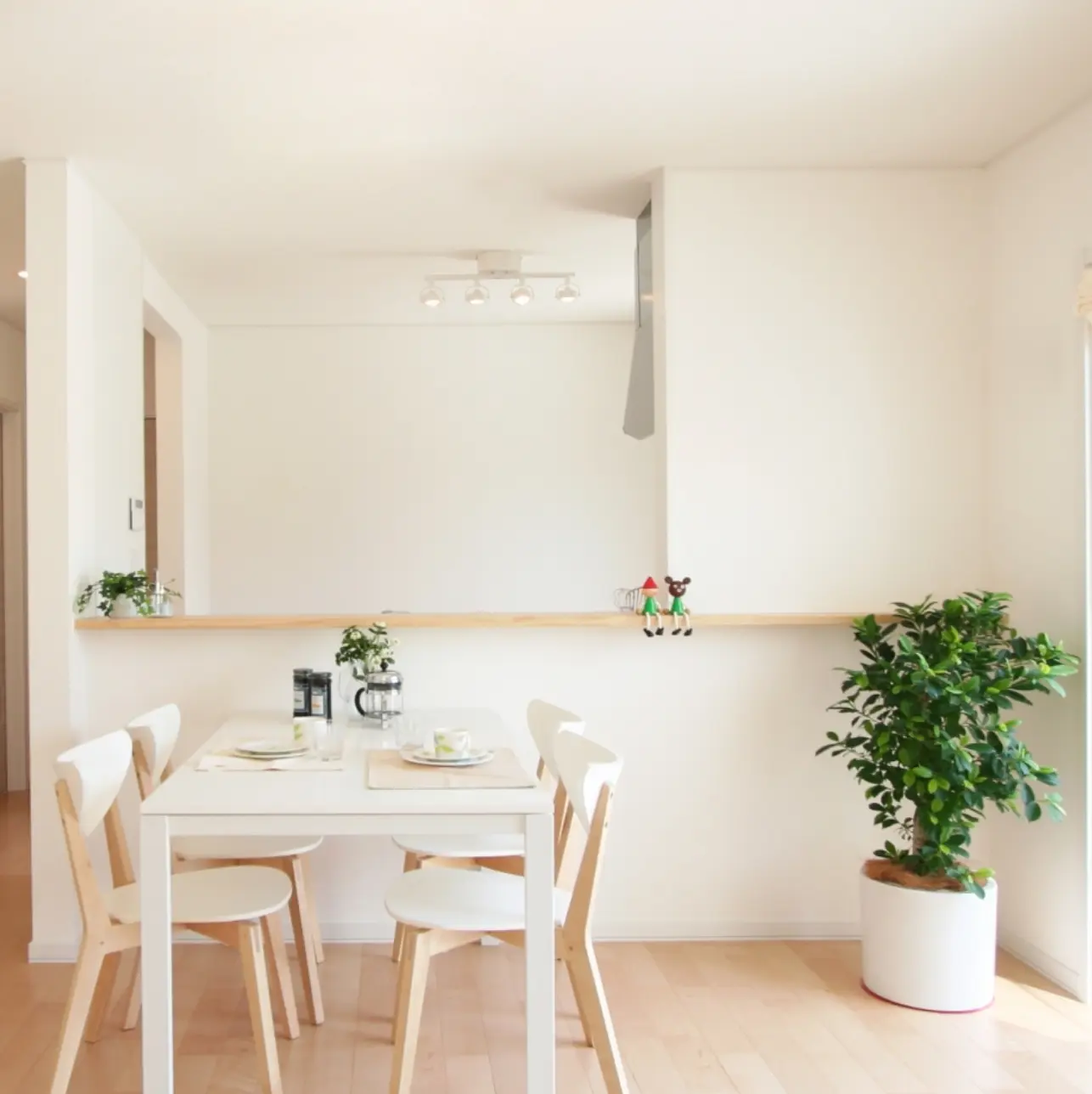 altoの背景イメージ